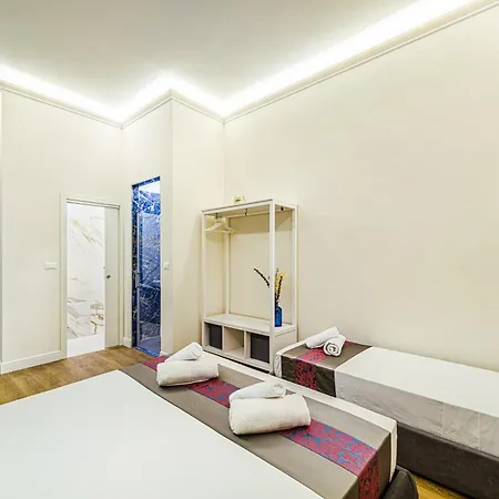 Aparts - Luxury At St Peter Apartment