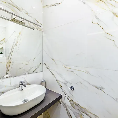 아파트 Aparts - 3 Bedrooms Luxury At St Peter